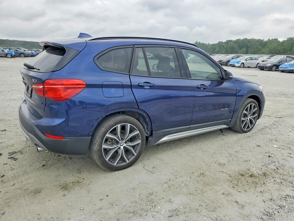 Photo 3 from auction – 2017 BMW X1 with VIN WBXHU7C30H5H36432