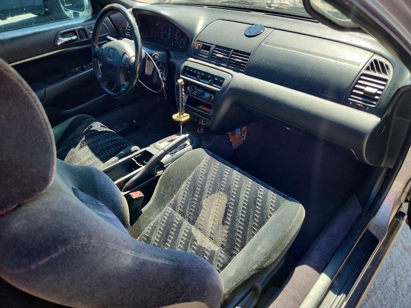 Photo 8 from auction – 2001 HONDA PRELUDE with VIN JHMBB62461C004056