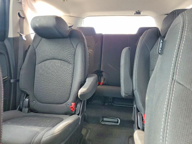 Photo 10 from auction – 2016 CHEVROLET TRAVERSE with VIN 1GNKRGKD8GJ132524