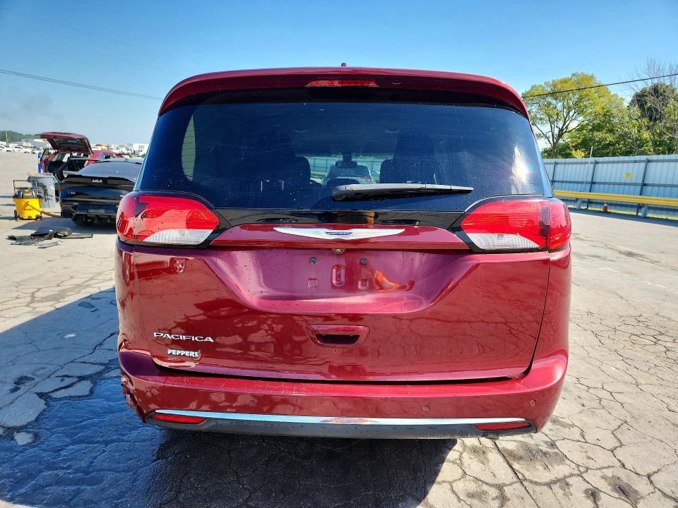 Photo 6 from auction – 2020 CHRYSLER PACIFICA with VIN 2C4RC1FG0LR123784