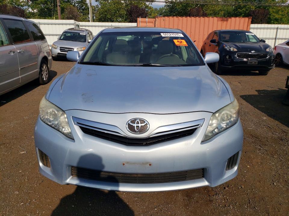 Photo 5 from auction – 2011 TOYOTA CAMRY with VIN 4T1BB3EK4BU136539