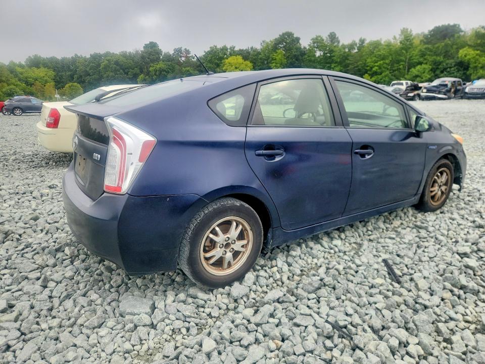 Photo 3 from auction – 2012 TOYOTA PRIUS with VIN JTDKN3DU6C1571175
