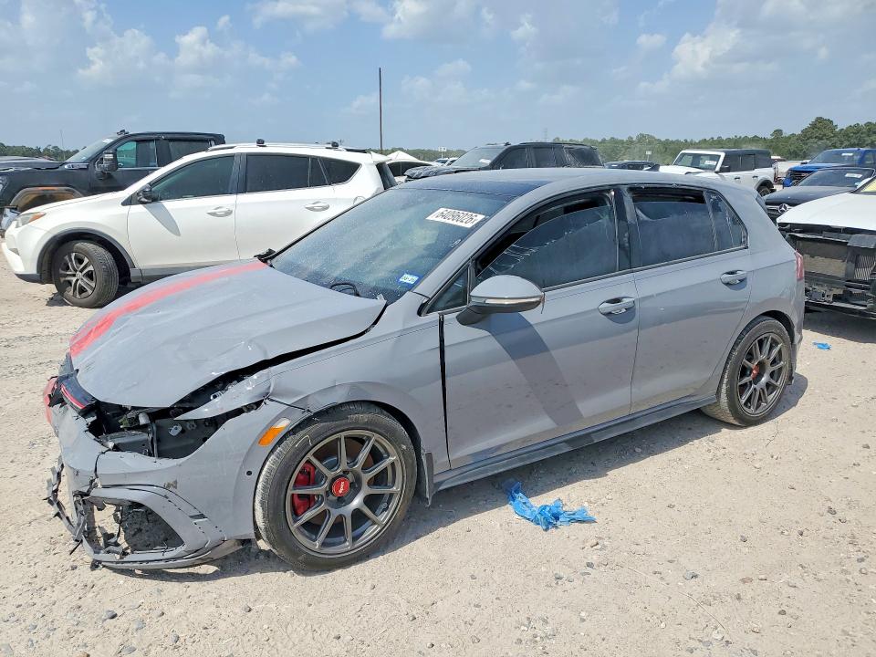 2023 VOLKSWAGEN GTI - Търг №64096026
