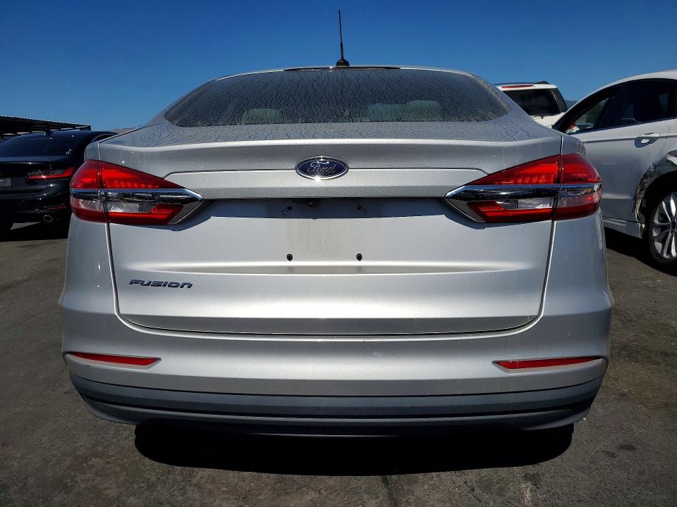 Photo 6 from auction – 2019 FORD FUSION with VIN 3FA6P0G70KR190108