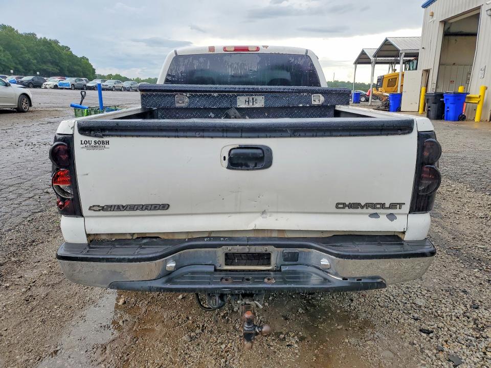 Photo 6 from auction – 2000 CHEVROLET SILVERADO with VIN 2GCEC19T7Y1318424