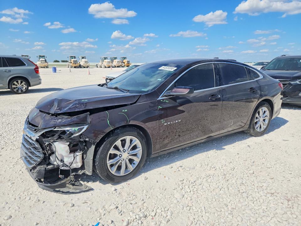CHEVROLET MALIBU 2021 with VIN 1G1ZD5ST8MF067523 - Photo from auction