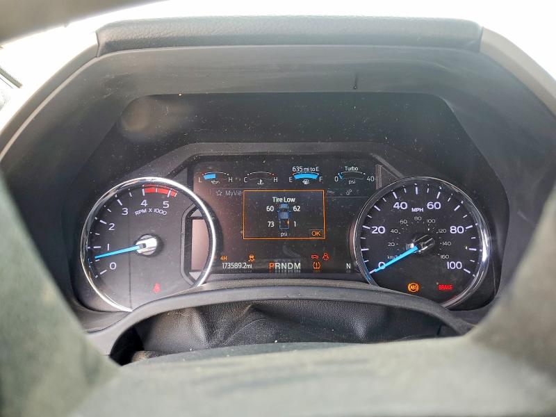 Photo 9 from auction – 2022 FORD F350 with VIN 1FT8W3BT3NED51330