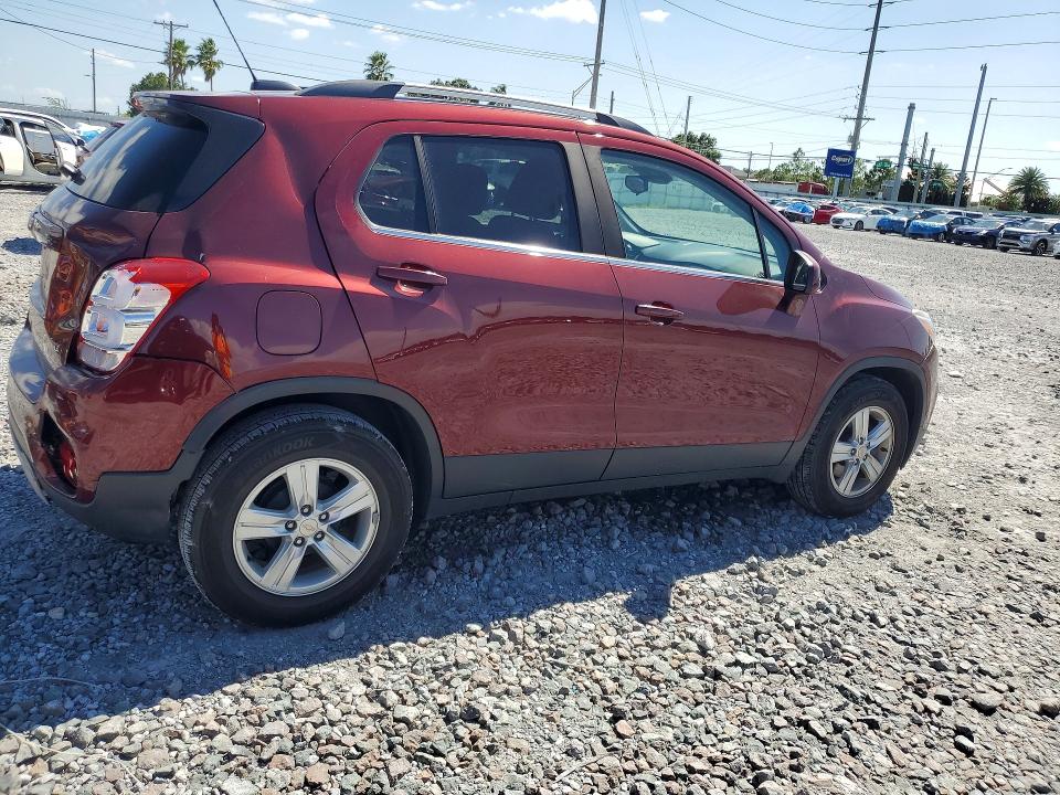 Photo 3 from auction – 2017 CHEVROLET TRAX with VIN 3GNCJLSB3HL189758