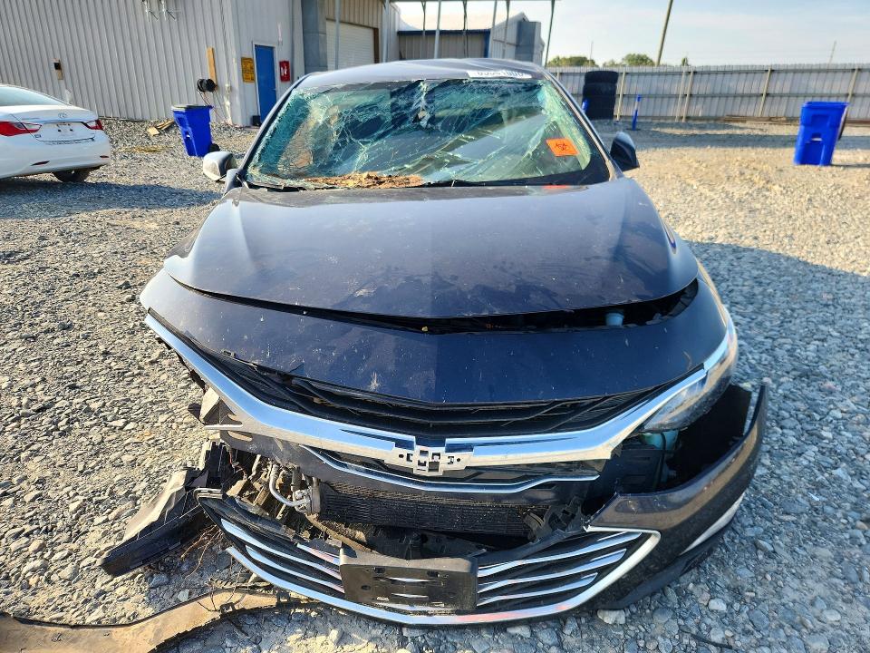 Photo 5 from auction – 2023 CHEVROLET MALIBU with VIN 1G1ZD5STXPF206331