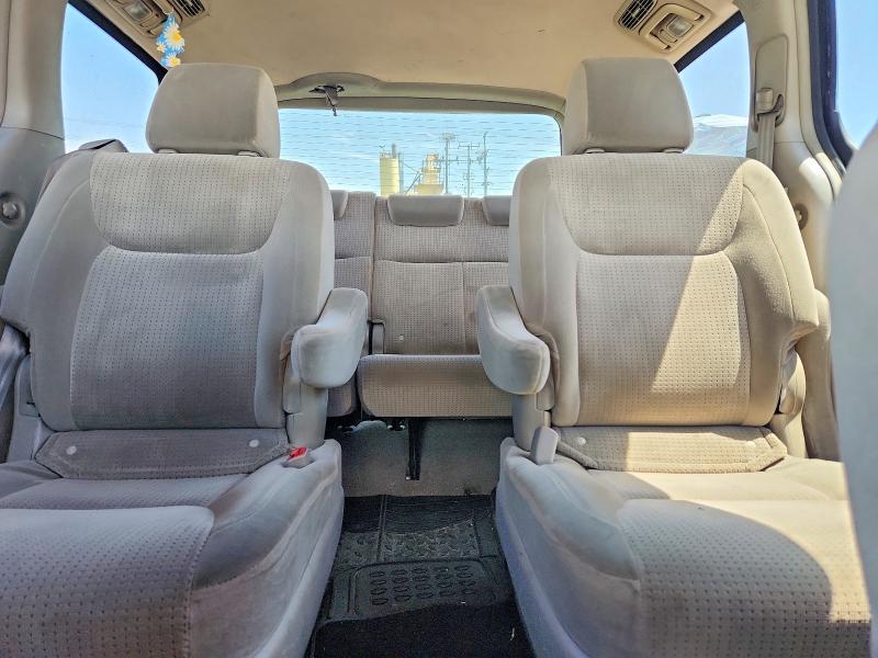 Photo 10 from auction – 2010 TOYOTA SIENNA with VIN 5TDKK4CC5AS290704