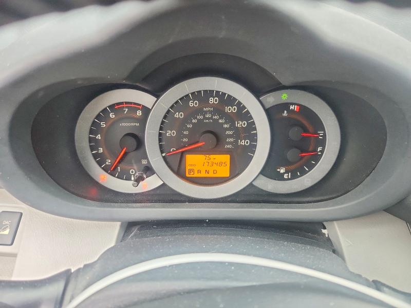 Photo 9 from auction – 2011 TOYOTA RAV4 with VIN 2T3DK4DV3BW044355