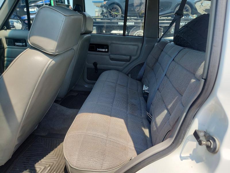 Photo 11 from auction – 1993 JEEP CHEROKEE with VIN 1J4FJ68S5PL629062
