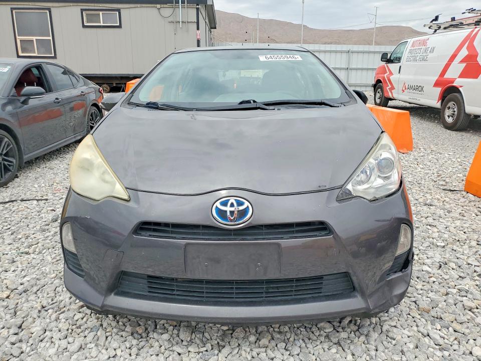Photo 5 from auction – 2013 TOYOTA PRIUS C with VIN JTDKDTB32D1538513