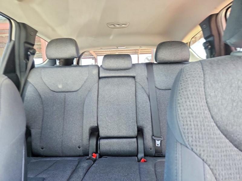 Photo 10 from auction – 2023 HYUNDAI SANTA FE with VIN 5NMS2DAJ7PH639908