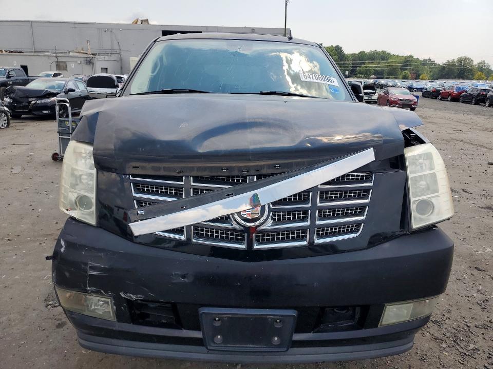 Photo 5 from auction – 2007 CADILLAC ESCALADE with VIN 1GYFK638X7R199941