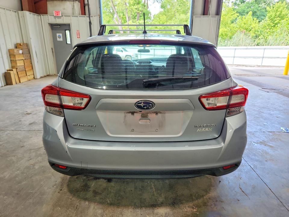 Photo 6 from auction – 2017 SUBARU IMPREZA with VIN 4S3GTAA67H3748415