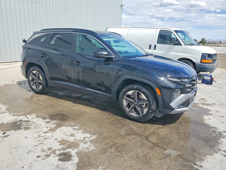 Photo 4 from auction – 2026 HYUNDAI TUCSON with VIN 5NMJB3DE9TH665845
