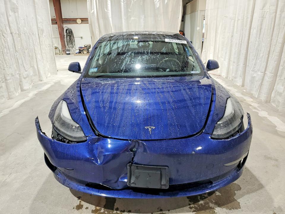 Photo 5 from auction – 2022 TESLA MODEL 3 with VIN 5YJ3E1EA3NF369773