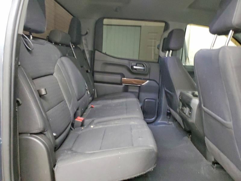 Photo 10 from auction – 2021 CHEVROLET SILVERADO with VIN 1GCPYFEL4MZ417801