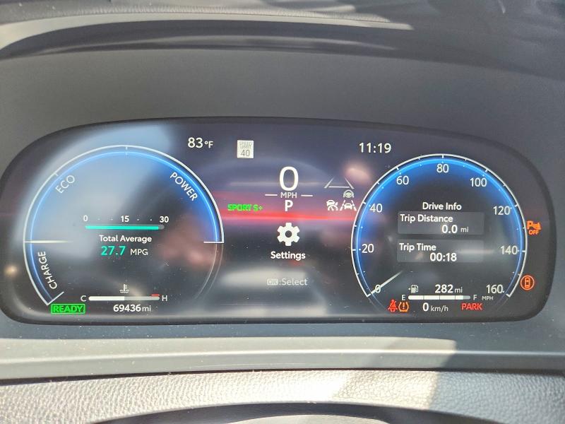 Photo 9 from auction – 2024 TOYOTA CROWN with VIN JTDAFAAFXR3009697