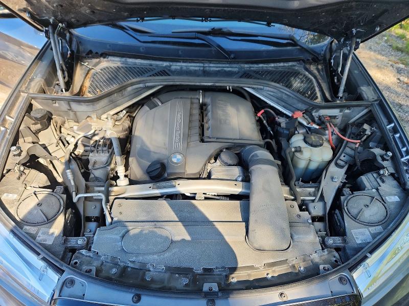 Foto 12 de la subasta – 2017 BMW X5 con VIN 5UXKR0C32H0X81697