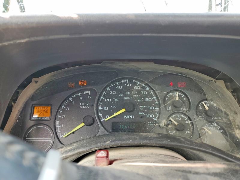 Photo 9 from auction – 2001 CHEVROLET SILVERADO with VIN 1GCHC24U01E248675