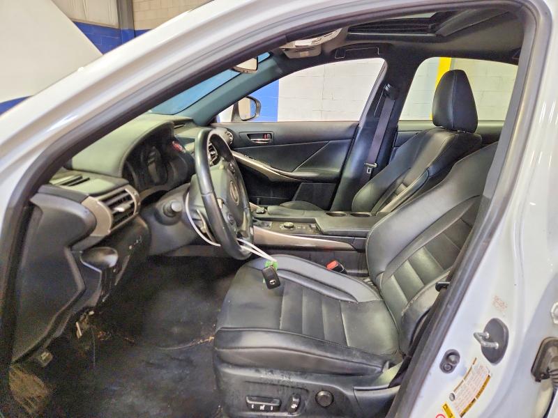 Photo 7 from auction – 2015 LEXUS IS with VIN JTHCE1D21F5007663