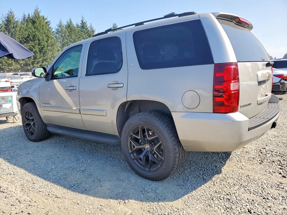 Photo 2 from auction – 2007 CHEVROLET TAHOE with VIN 1GNFK13027J137653