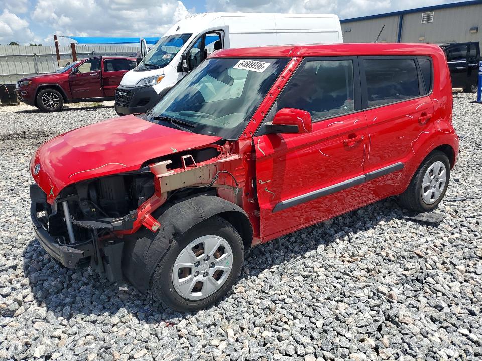 KIA SOUL 2013 with VIN KNDJT2A5XD7630428 - Photo from auction