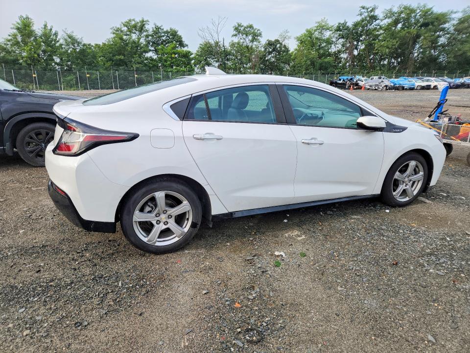 Photo 3 from auction – 2017 CHEVROLET VOLT with VIN 1G1RC6S55HU213940
