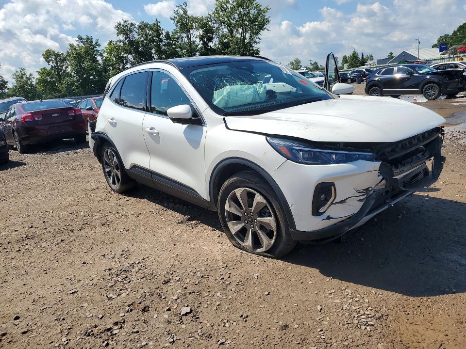 Photo 4 from auction – 2023 FORD ESCAPE with VIN 1FMCU9JZ3PUA48481