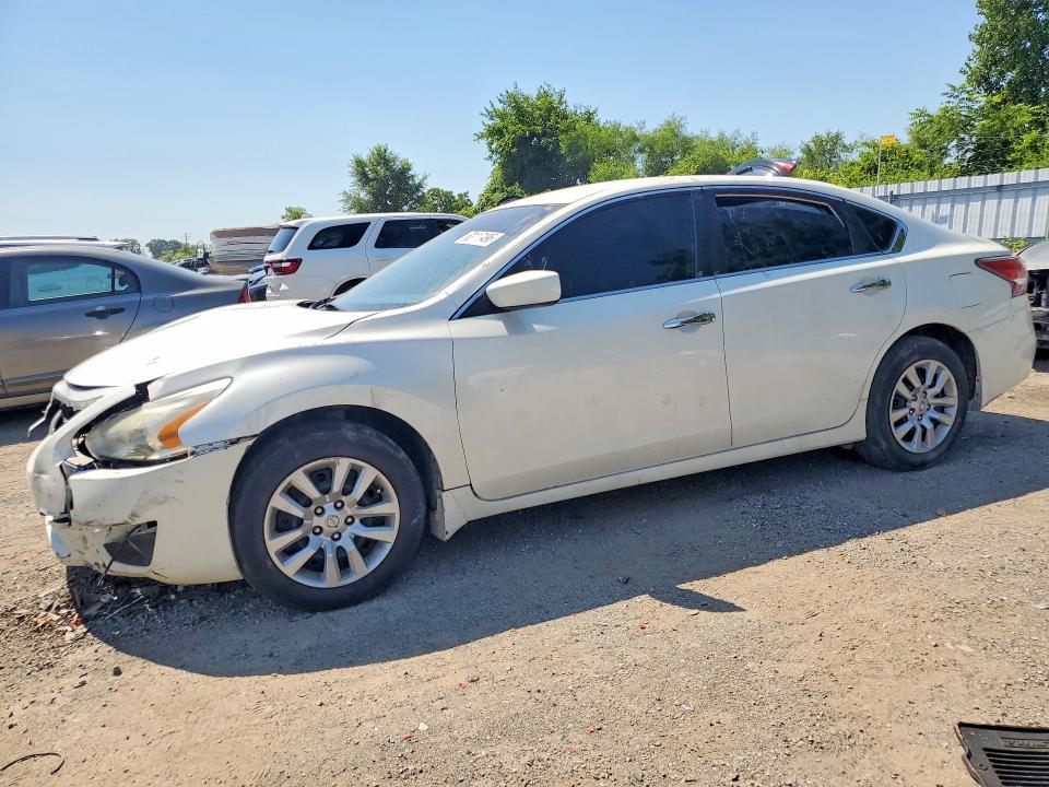 Photo 1 from auction – 2015 NISSAN ALTIMA with VIN 1N4AL3AP3FN337174