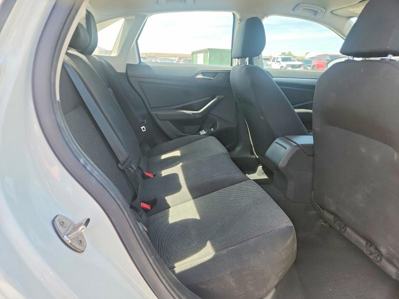 Photo 10 from auction – 2020 VOLKSWAGEN JETTA with VIN 3VWCB7BU0LM023857
