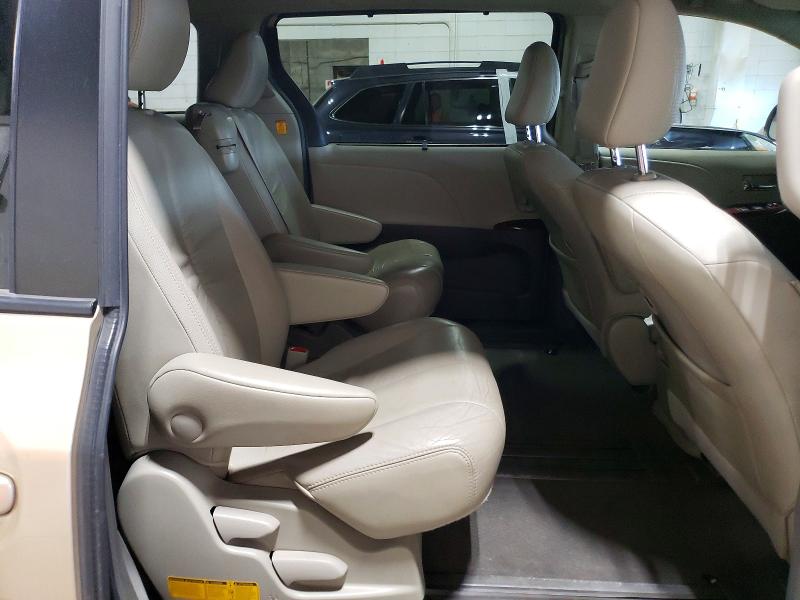 Photo 11 from auction – 2011 TOYOTA SIENNA with VIN 5TDYK3DC0BS066471