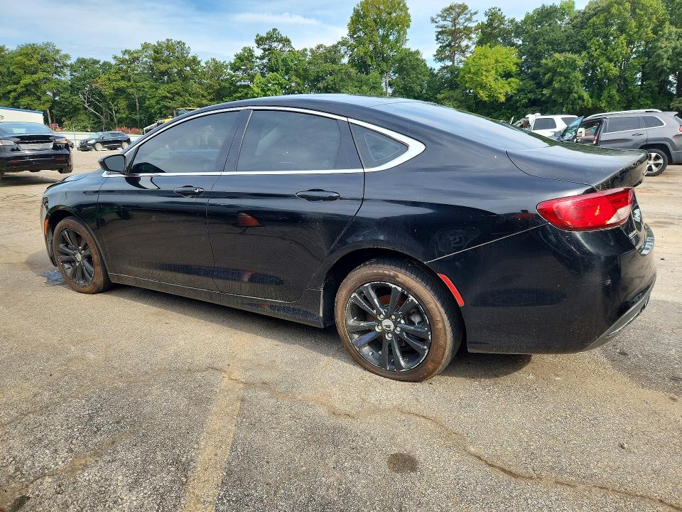 Photo 2 from auction – 2015 CHRYSLER 200 with VIN 1C3CCCAB8FN690330