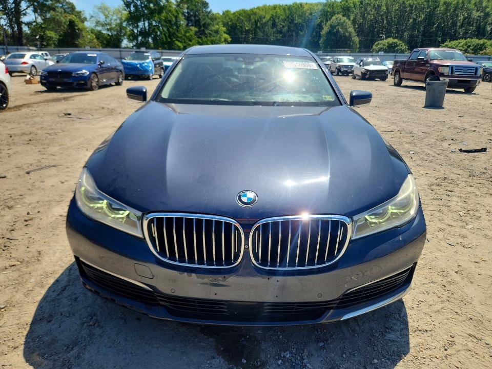 Photo 5 from auction – 2016 BMW 750 with VIN WBA7F2C53GG415876