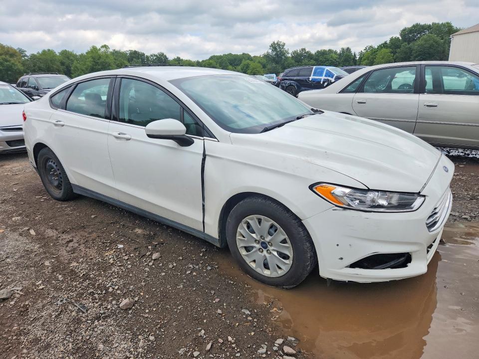 Photo 4 from auction – 2013 FORD FUSION with VIN 3FA6P0G7XDR167292