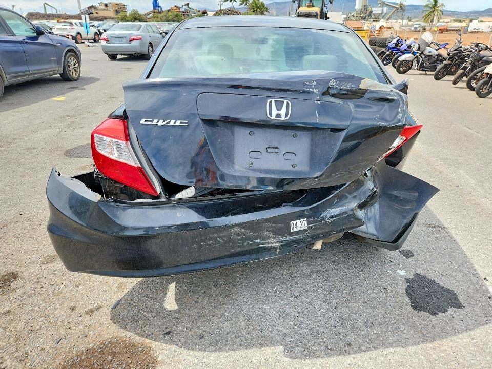 Zdjęcie 6 z aukcji – 2012 HONDA CIVIC z VIN 2HGFB2F58CH554083