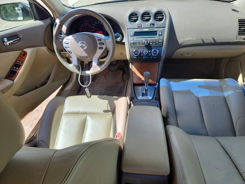 Photo 8 from auction – 2009 NISSAN ALTIMA with VIN 1N4AL21E59N401082