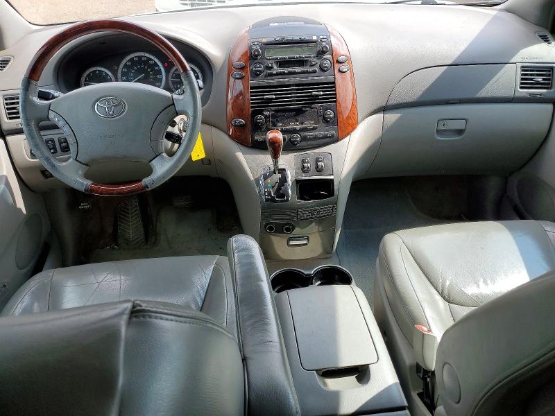 Photo 8 from auction – 2005 TOYOTA SIENNA with VIN 5TDBA22C45S042152