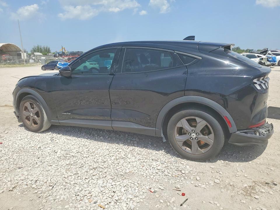 Photo 2 from auction – 2022 FORD MUSTANG MACH-E with VIN 3FMTK1RM8NMA11766