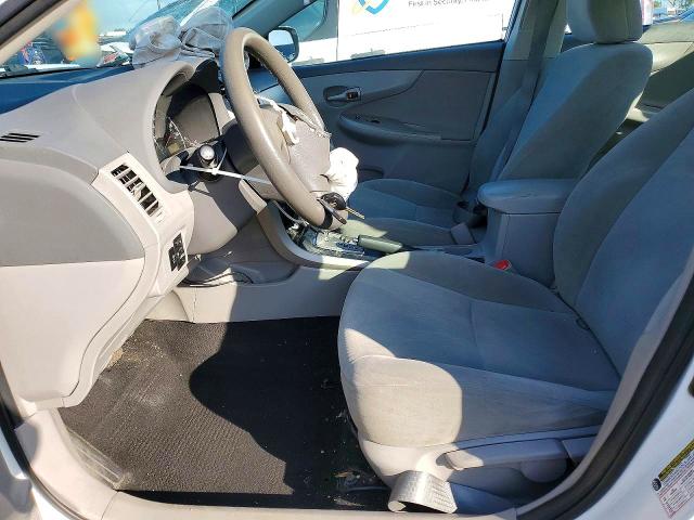 Photo 7 from auction – 2010 TOYOTA COROLLA with VIN 2T1BU4EE2AC522399