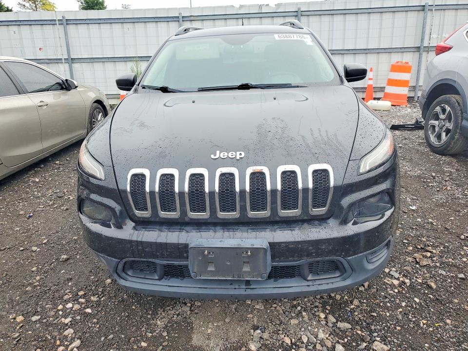 Photo 5 from auction – 2016 JEEP CHEROKEE with VIN 1C4PJLAB2GW264857
