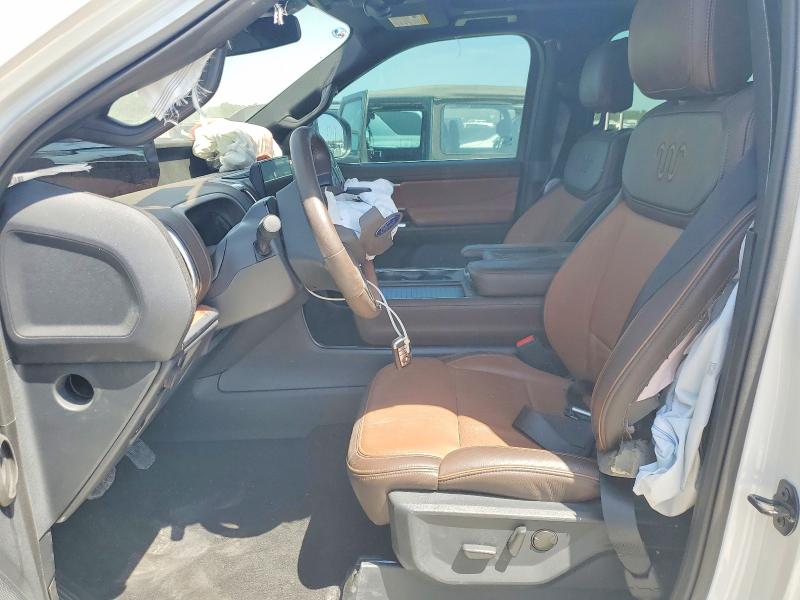 Снимка 7 от търг – 2025 FORD EXPEDITION с VIN 1FMJU1P8XSEA12765