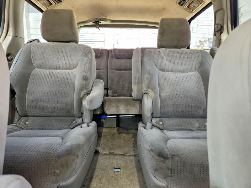 Photo 10 from auction – 2010 TOYOTA SIENNA with VIN 5TDKK4CC0AS335340
