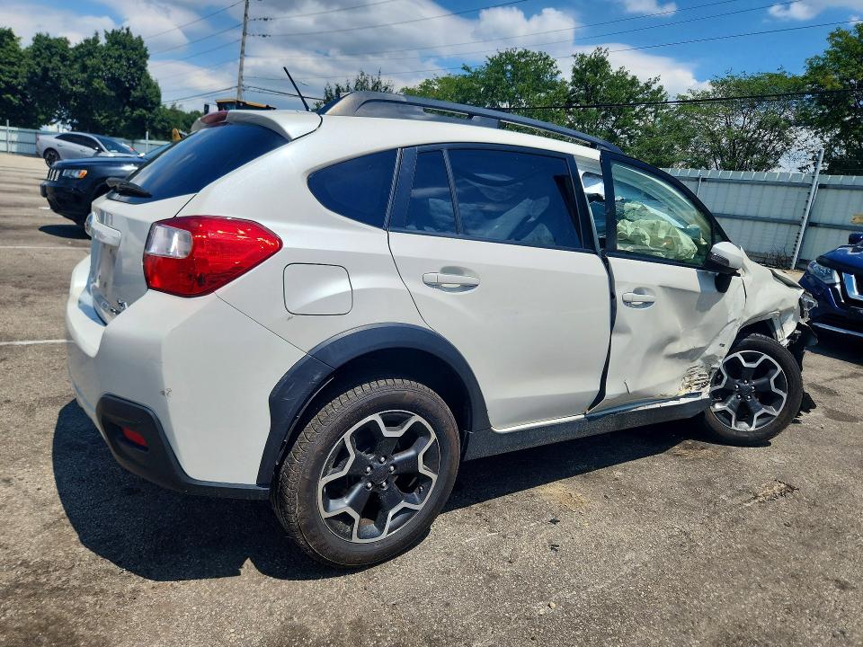 Photo 3 from auction – 2015 SUBARU XV CROSSTREK with VIN JF2GPAPCXF8306411