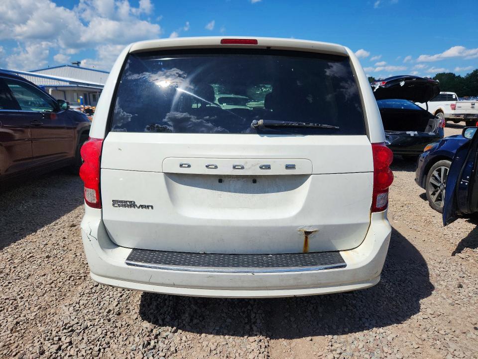 Photo 6 from auction – 2015 DODGE GRAND CARAVAN with VIN 2C4RDGBG1FR613984