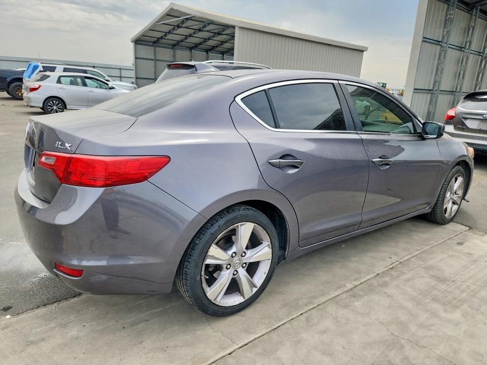 Zdjęcie 3 z aukcji – 2015 ACURA ILX z VIN 19VDE1F54FE010681