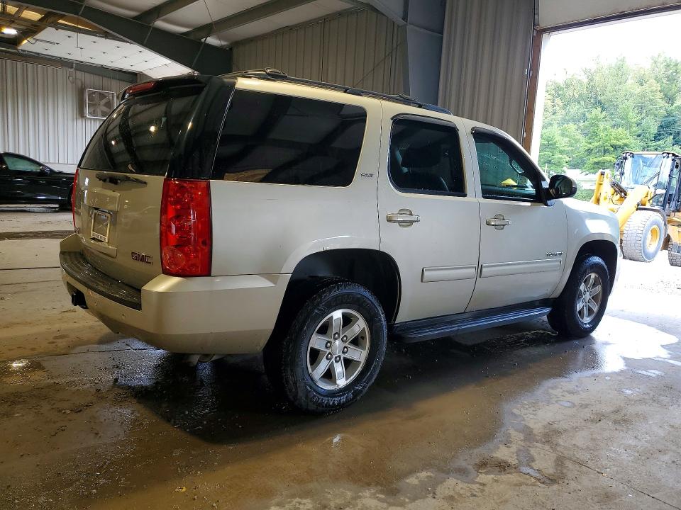 Photo 3 from auction – 2013 GMC YUKON with VIN 1GKS2CE05DR271073