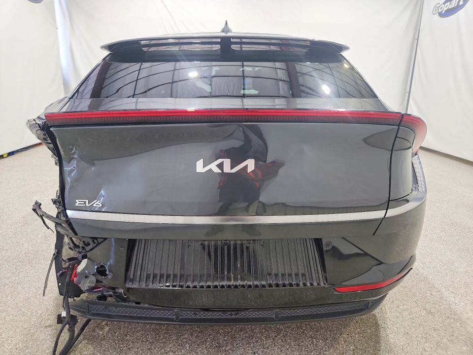 Photo 6 from auction – 2023 KIA EV6 with VIN KNDC34LA6P5602219